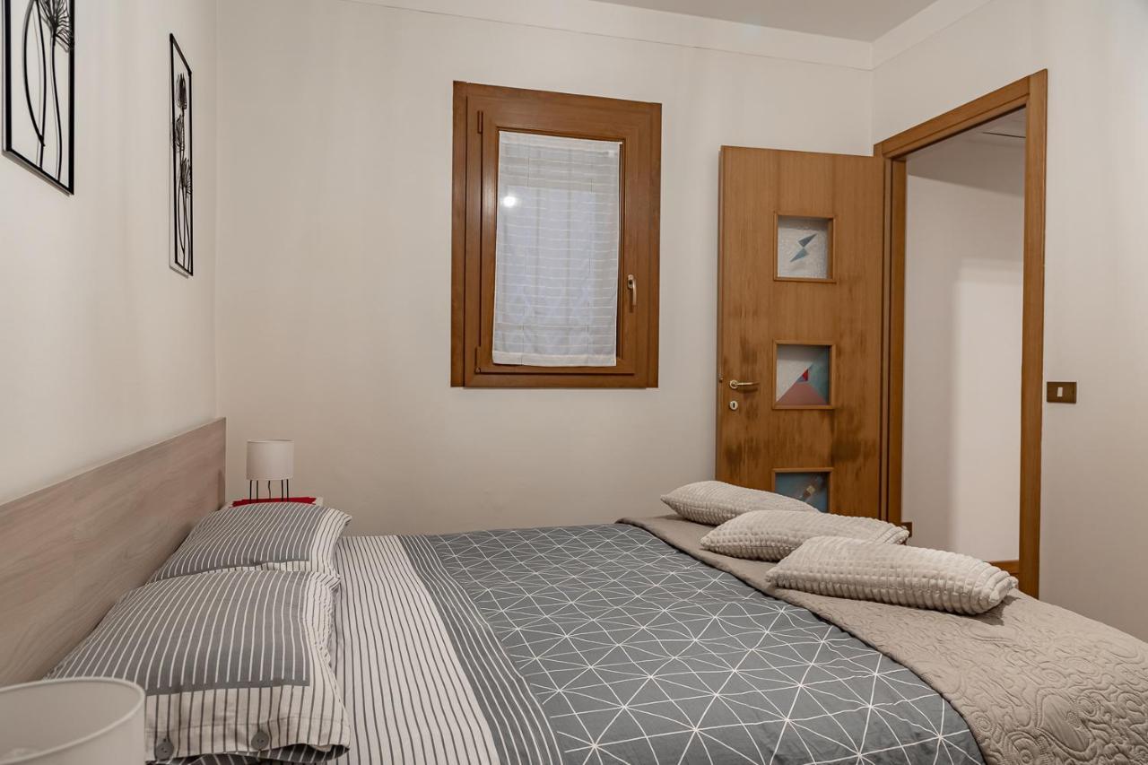 Ca' Latina - Cozy Home In Pieno Centro Storico Treviso Exteriör bild